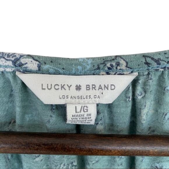Lucky Brand Green and White Floral Scoop Neck Blouse - Large - Picture 4 of 4
